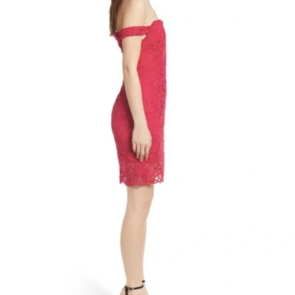 NWT ASTR floral lace short party dress - Picture 3 of 4